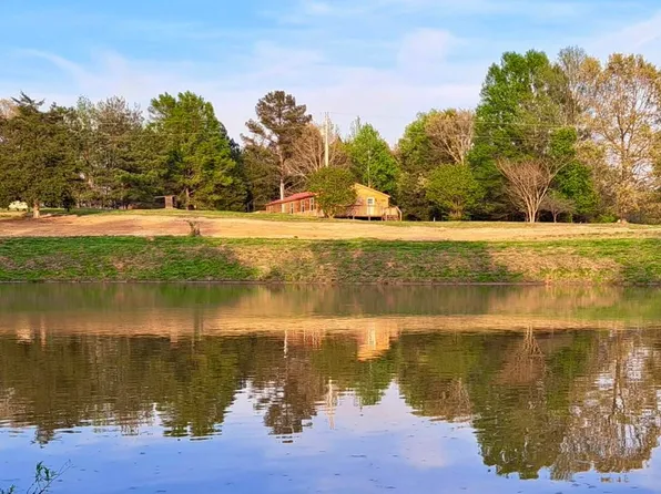 3540 Mount Carmel Rd, Camden, TN 38320