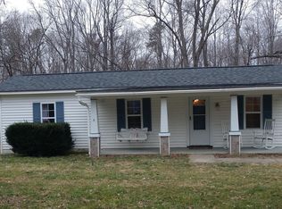 1727 Toms Rd, Barboursville, VA 22923