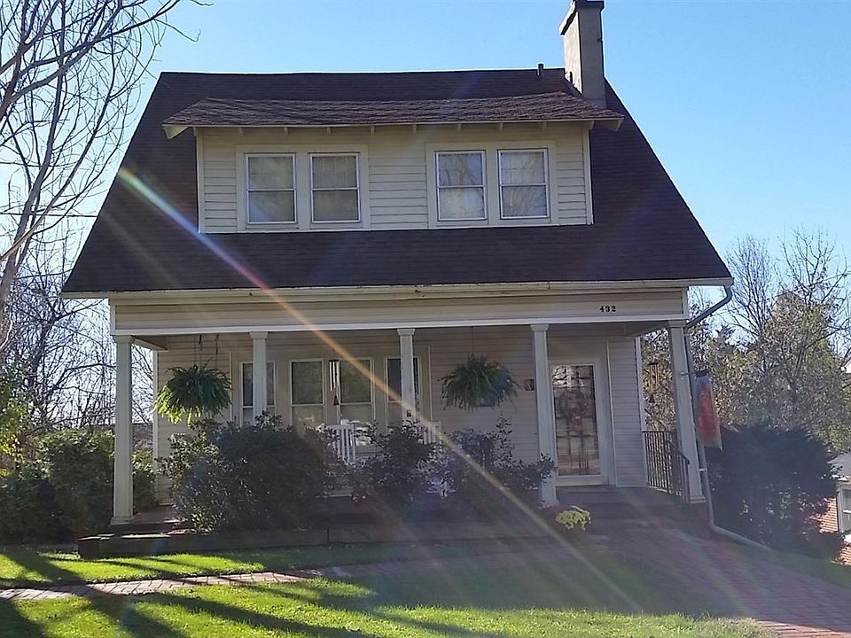 2nd image of 432 Vista Ct