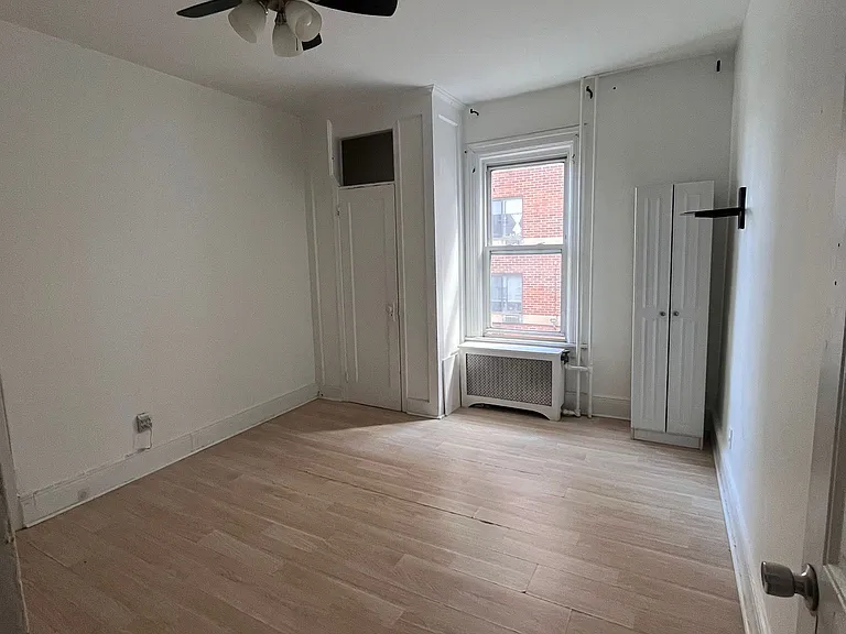 110 N 5th Ave #4B — Photo 2