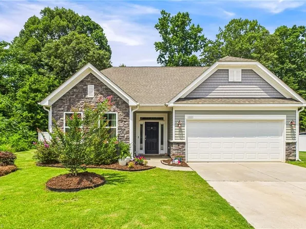 1229 Royal Coach Trl, Kernersville, NC 27284