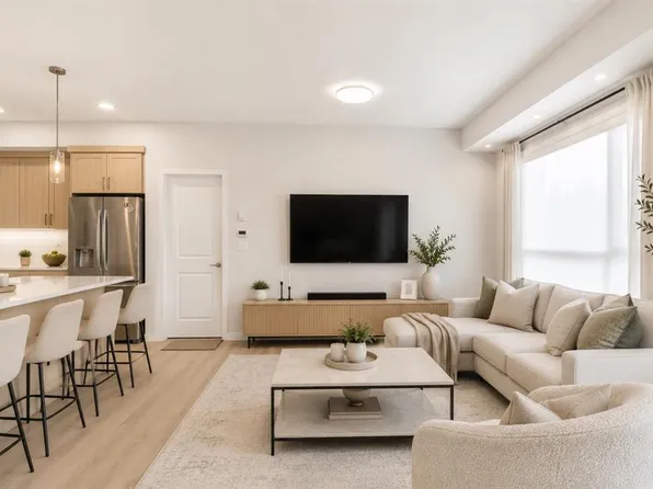 33 N Carringham Gate NW #3417, Calgary, AB T3P 2H6