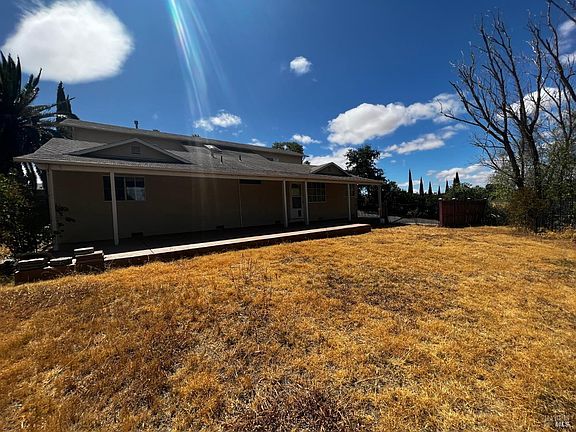 2nd image of 100 Montezuma Hills Road