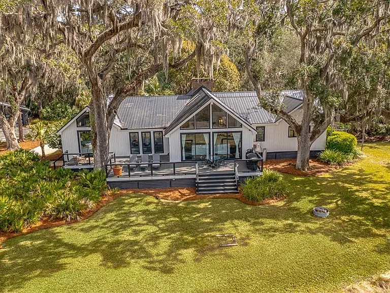 6201 Frederica Rd — Photo 67