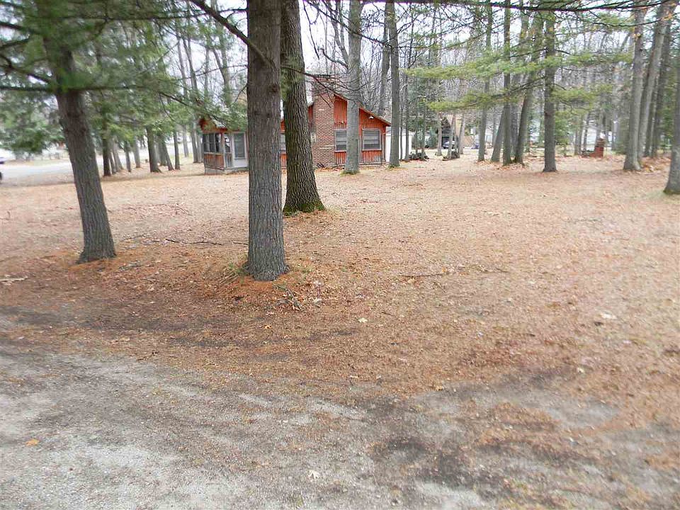 1st image of Iroquois Beverly