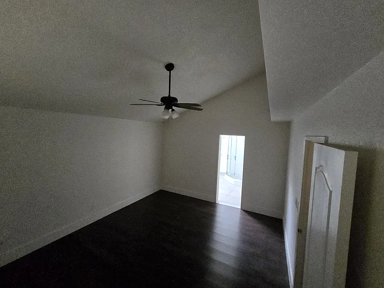 1888 E Deyoung Dr — Photo 14