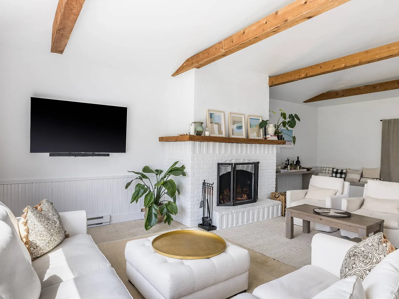Sag Harbor Village Beach Cottage — Photo 3