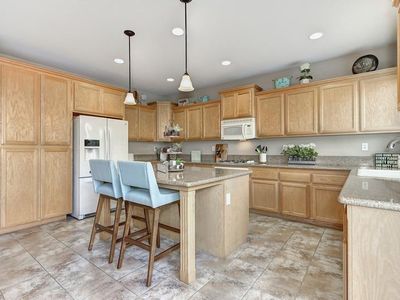 3994 Pinoche Peak Way, Rancho Cordova, CA, 95742