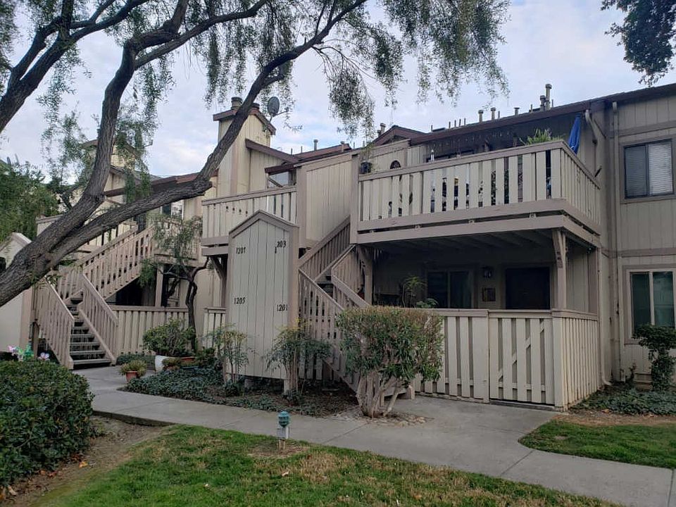 1st image of 1205 Coyote Creek Ct