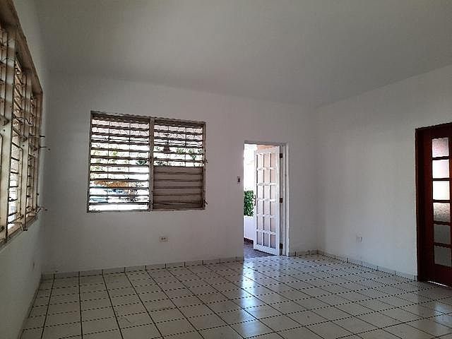2nd image of 260 Miramar