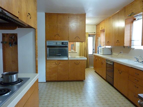 3rd image of 3060 W Avenue 35