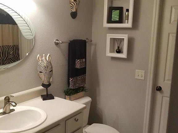 4th image of 7800 Point Meadows Dr APT 235
