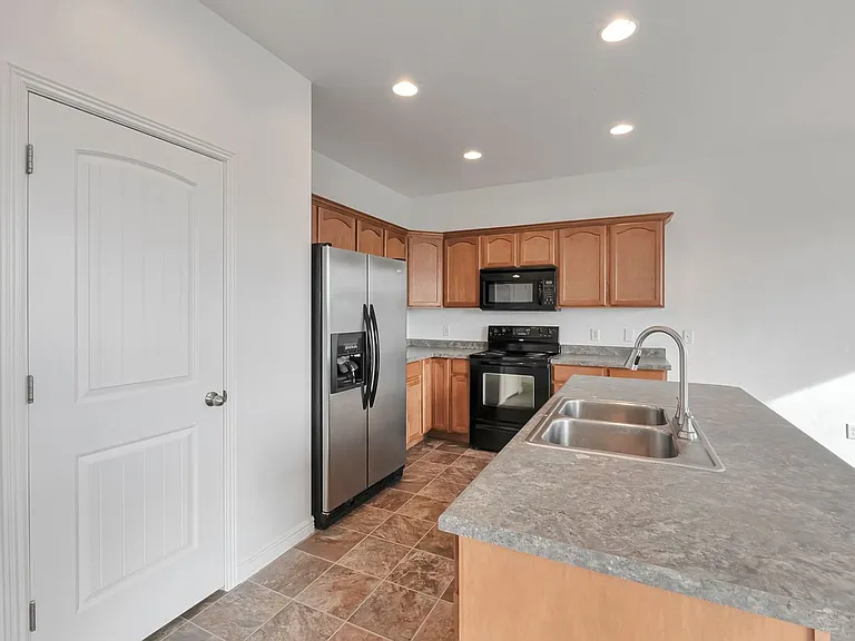 59 W Condor Rd — Photo 5