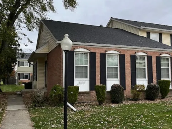 37301 Glenbrook Dr, Clinton Township, MI 48036