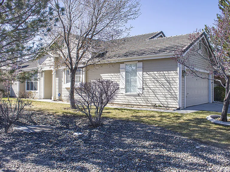 10160 Donner Peak Dr — Photo 2
