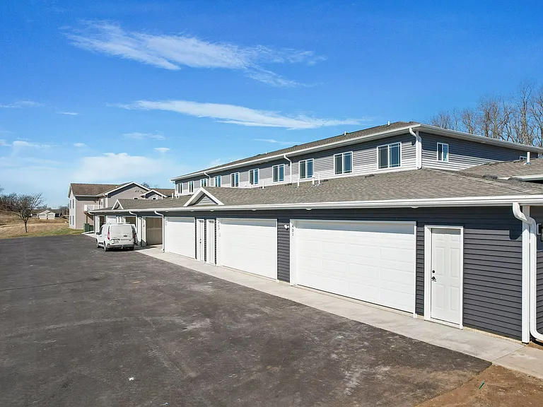 5713 Eternity Dr — Photo 43