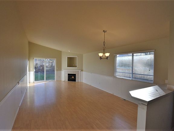 2nd image of 1108 126th Street Ct E