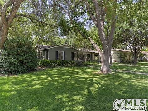 3rd image of 216 Seford Dr