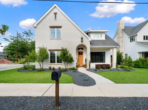 1301 West St, Georgetown, TX 78626