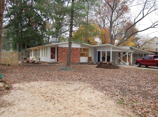 2904 Meadow View Rd, Falls Church, VA 22042