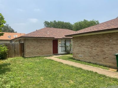 8833 MEADOW RANGE ST, San Antonio, TX, 78250