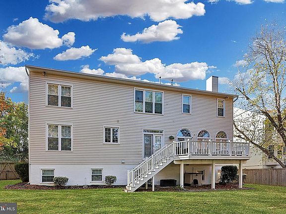 4th image of 8214 Westwood Mews Ct