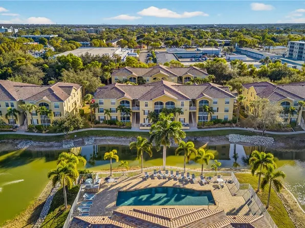 4122 Residence Dr APT 105, Fort Myers, FL 33901