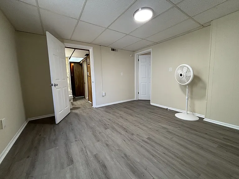 746 Willey St #C — Photo 5