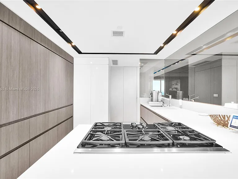 3535 S Ocean Dr #2104 — Photo 41