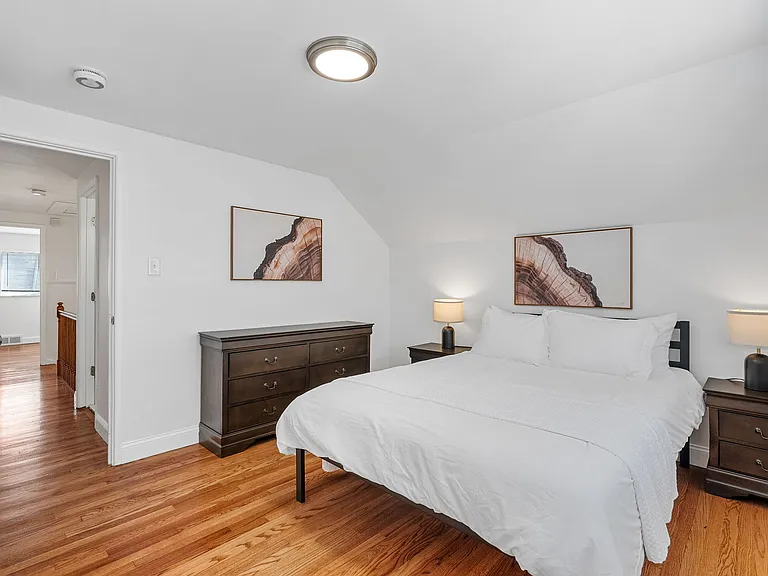 5342 Chatfield Dr — Photo 37