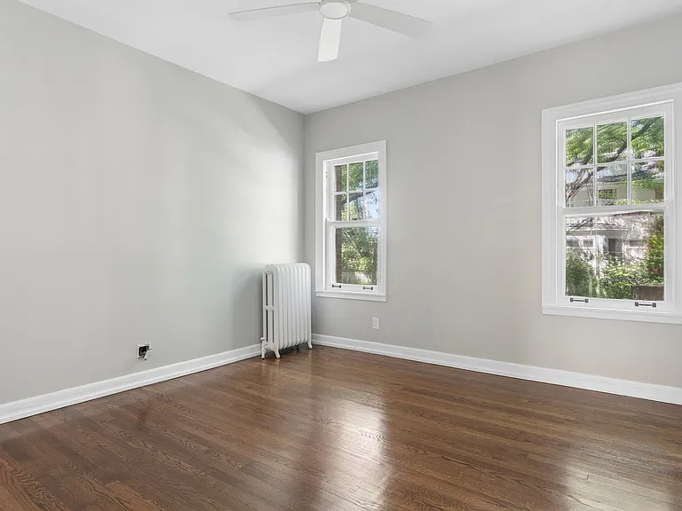 2247 W Estes Ave #1 — Photo 8