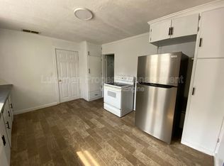 827 W Cedar St, Kalamazoo, MI 49007