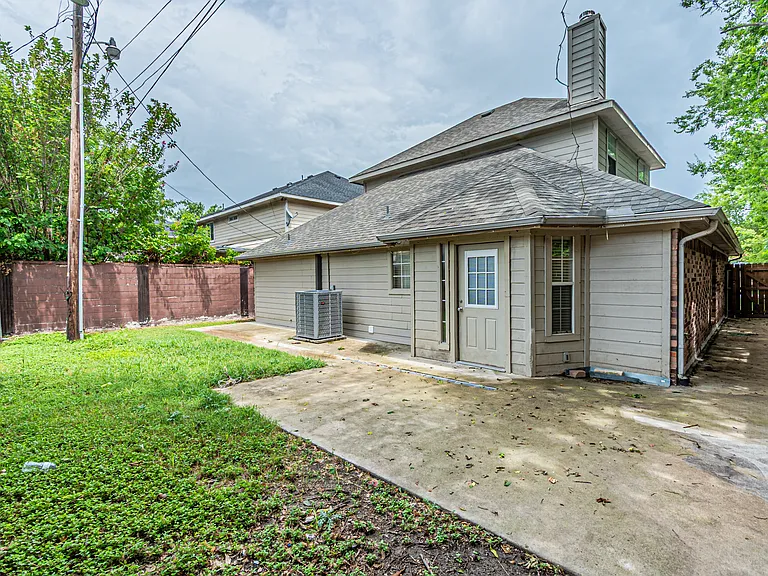 464 Bass Rd — Photo 32