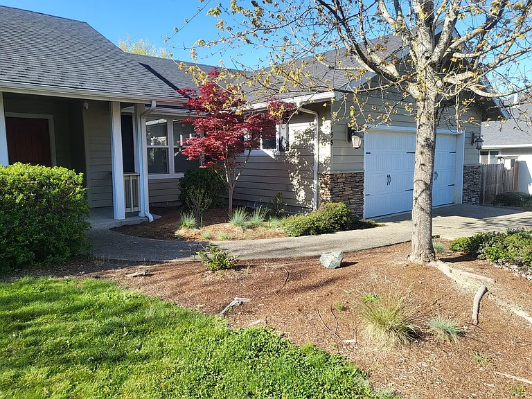 159 Aztec Ct — Photo 37