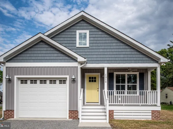 1314 Holly Vista Dr, Colonial Beach, VA 22443
