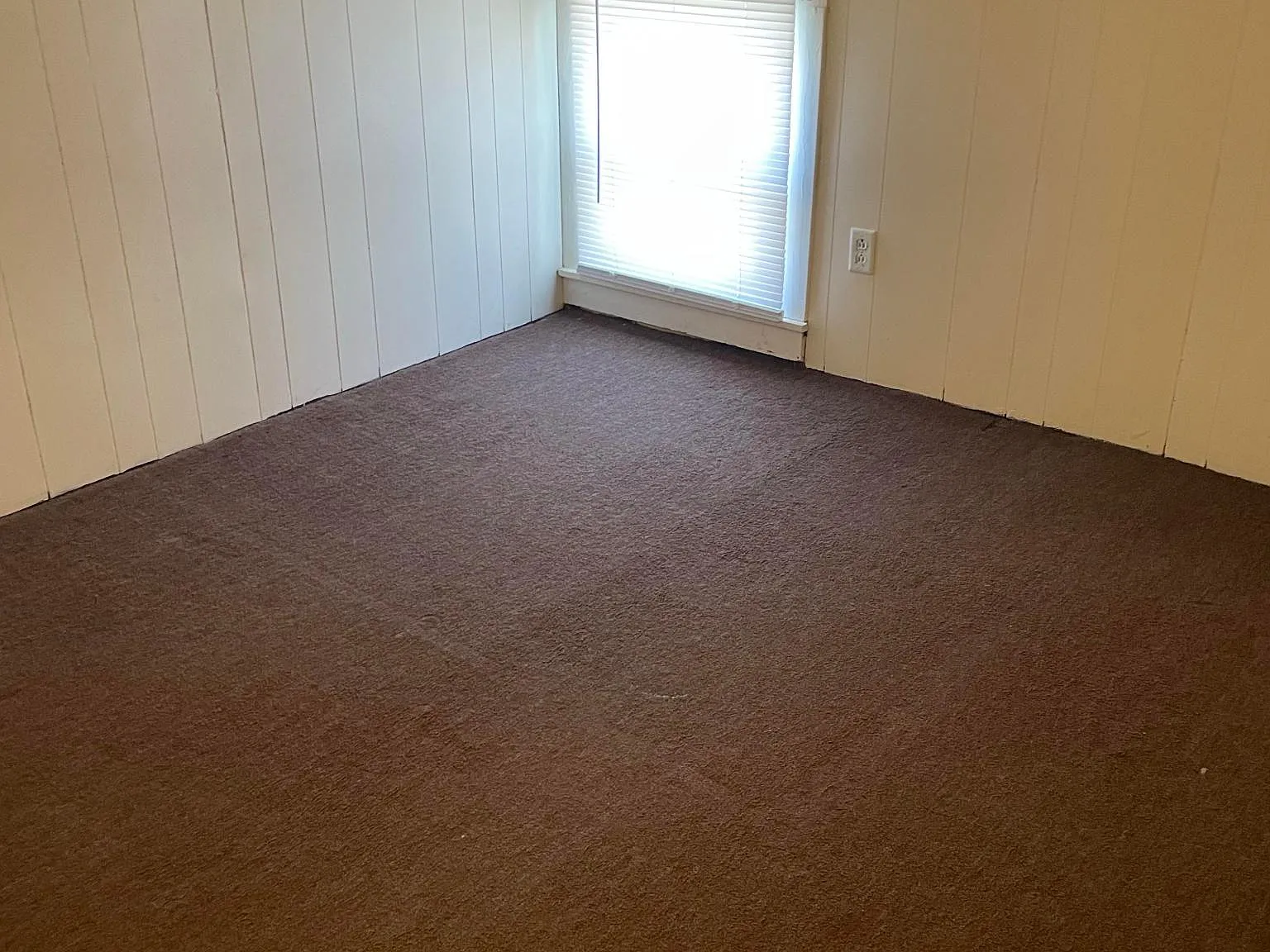 4 bed, 1300 sqft, $1,200 — Photo 4