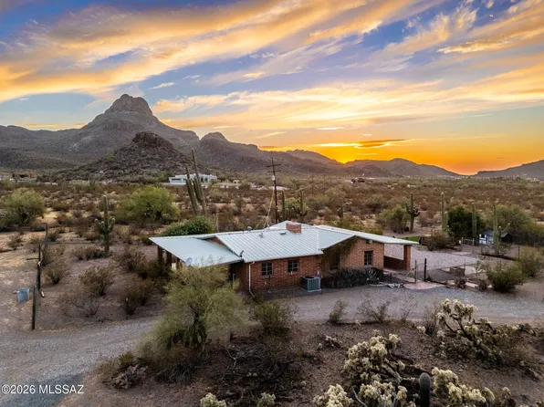 7619 N Artesiano Rd, Tucson, AZ 85743