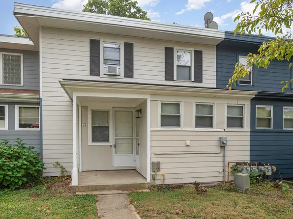22 Falcon Ln, Cincinnati, OH 45218