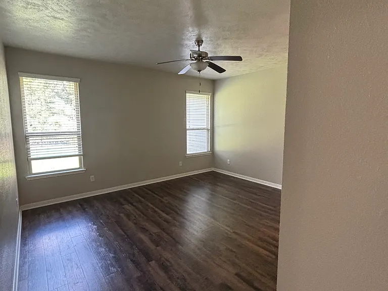 17349 Cedar Rock Ct #B — Photo 6
