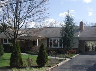 1189 Pleasant Dr, Harrisburg, PA 17111