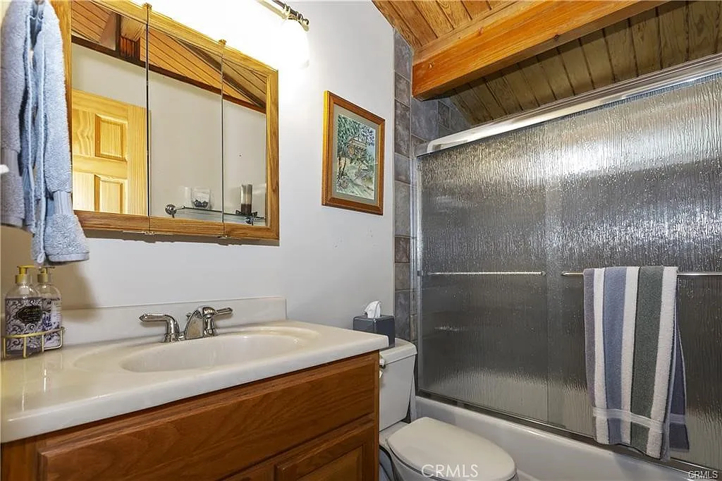2 bed, 1100 sqft, $2,000 — Photo 4