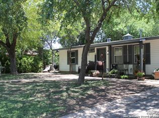 130 Reefridge Pl, San Antonio, TX 78242