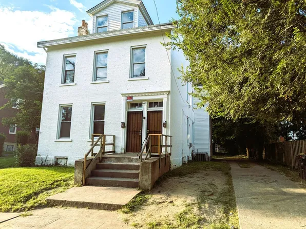 1215 Laidlaw Ave, Cincinnati, OH 45237