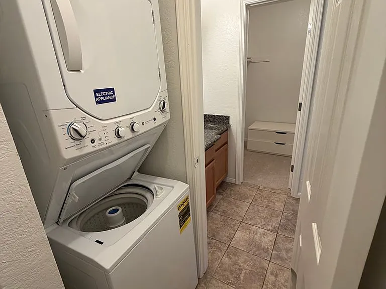 3715 Tallyho Dr #140 — Photo 15