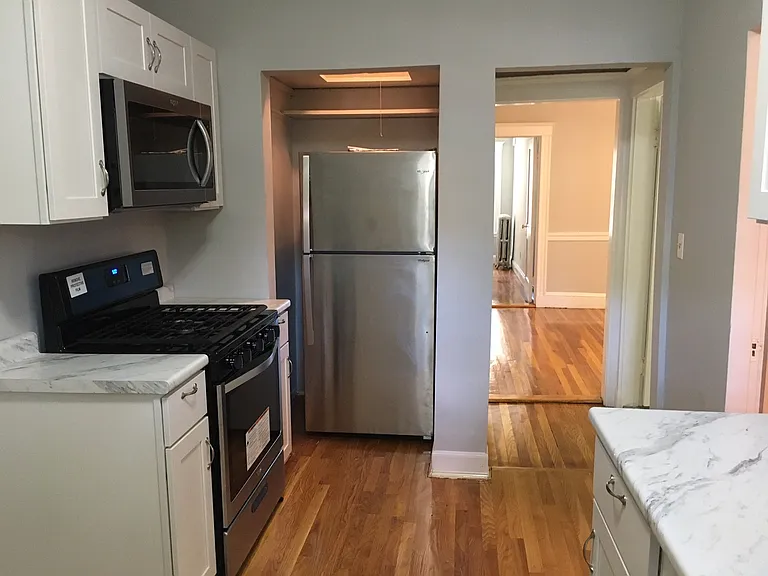 3 Bardwell St #1 — Photo 9