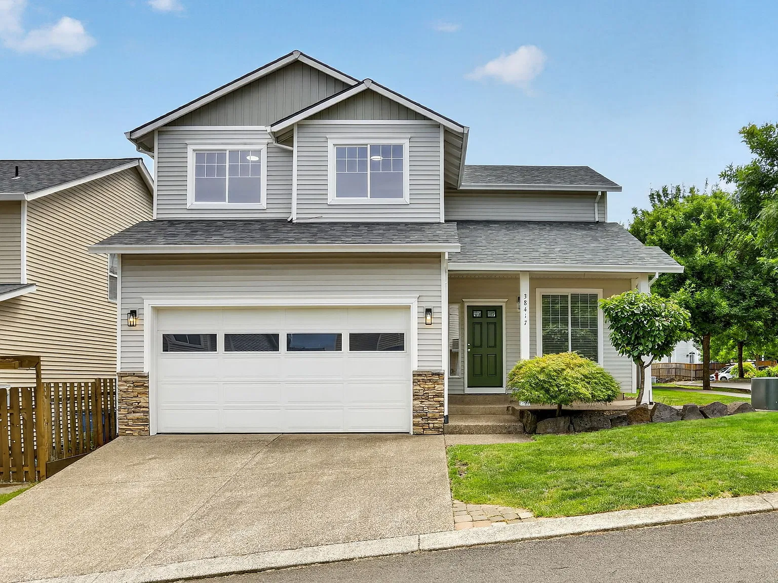 38417 Redwood St — Photo 1