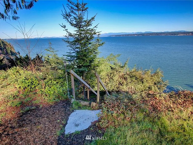 2631 S East Camano Dr — Photo 6