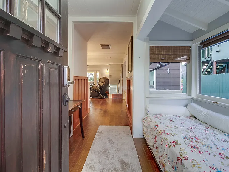 1511 Gregory St — Photo 19