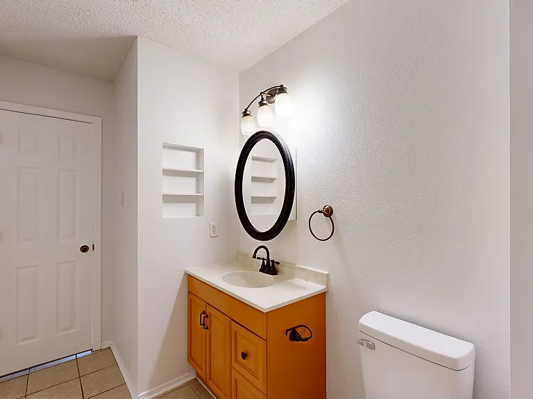 2208 Cooke Dr — Photo 14
