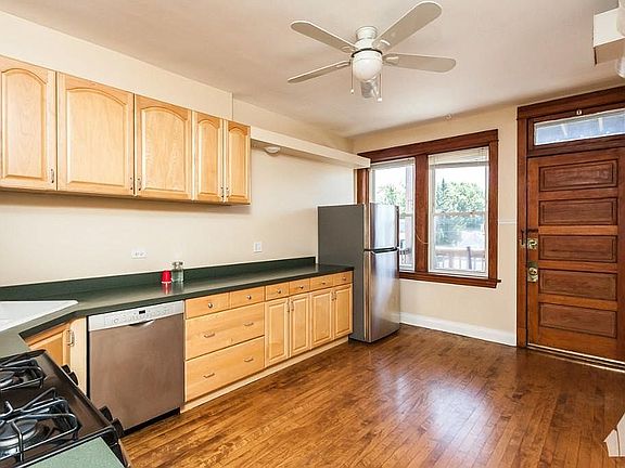 5th image of 2475 W Pensacola Ave Unit 3